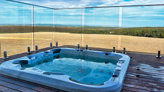 Stowaway Kangaroo Island hot tub on deck